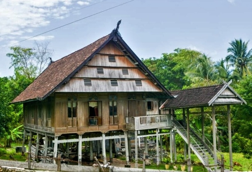 Rumah Adat